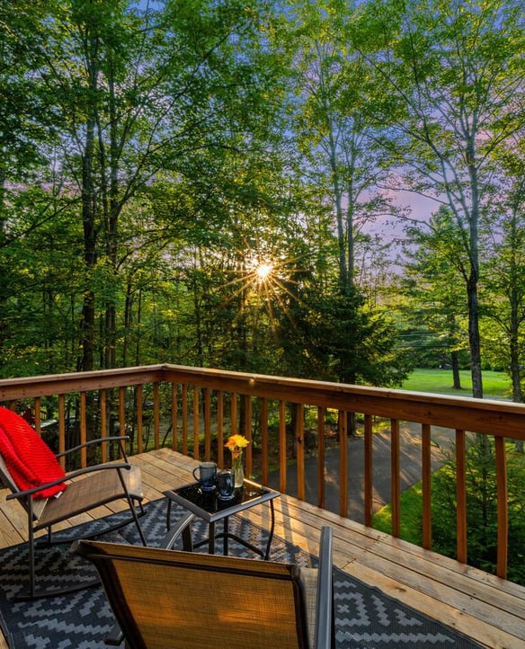 Room to Unwind Outside